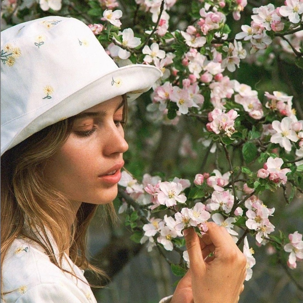 For love and lemon waverly bucket hat